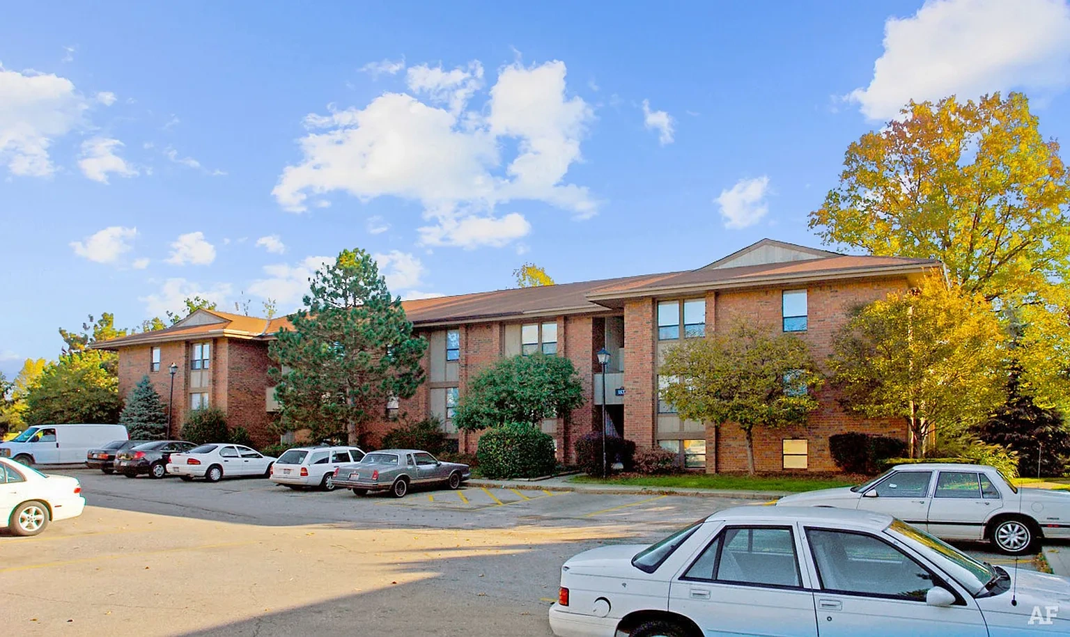 Woodside Apartments - Specials! – photo 2