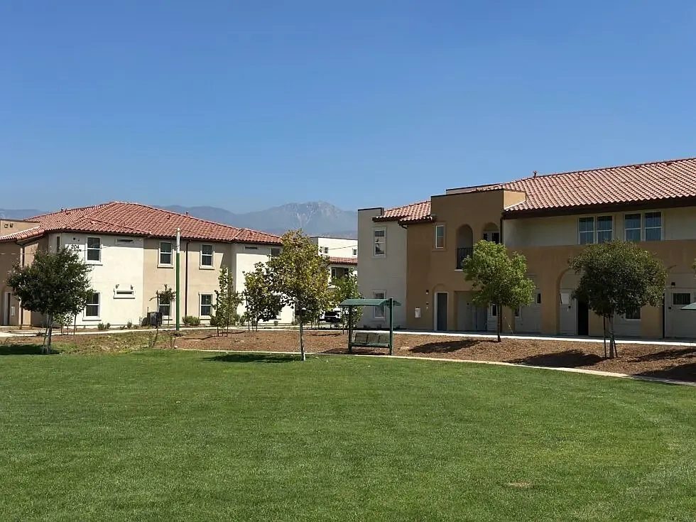Redlands Valencia Grove II – photo 5