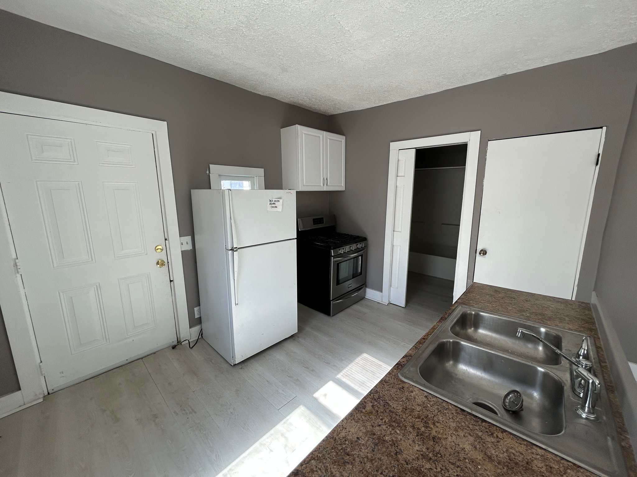 6818 Morgan Ave – photo 2