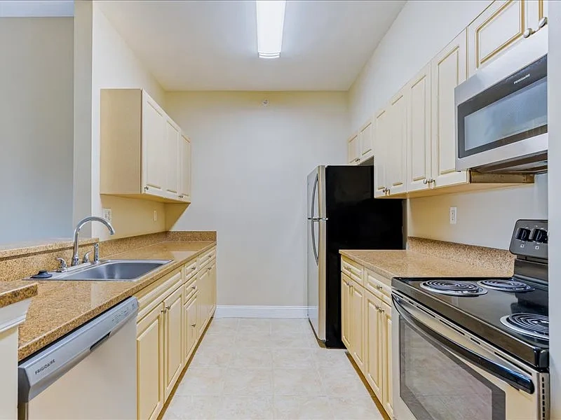 North Pointe Apartments – photo 5