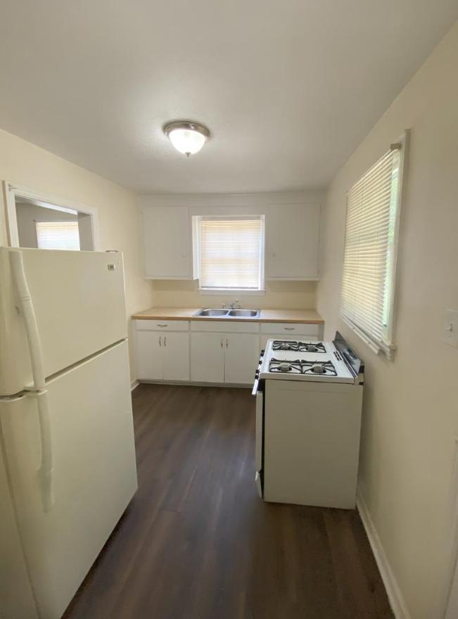 2329 S Lumpkin Rd – photo 5