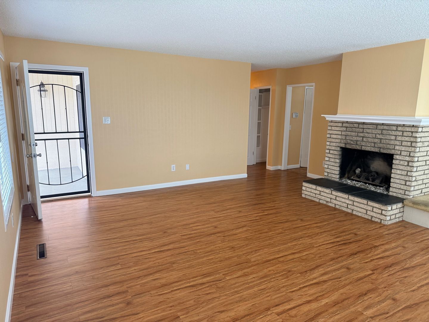 5847 Mildred St unit 5849 – photo 3