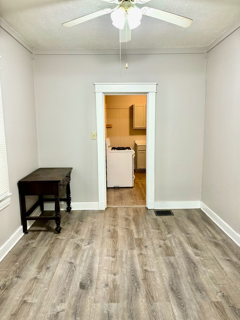 655 S 27th St – photo 5