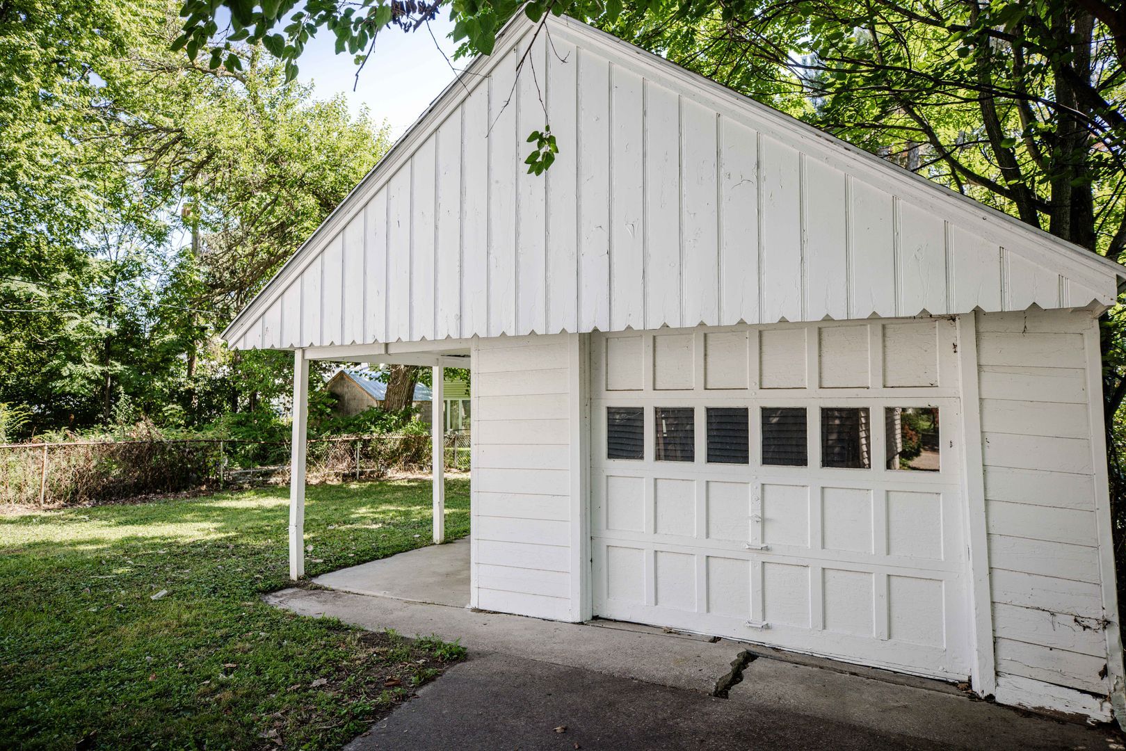 3428 Beaumont Dr – photo 2