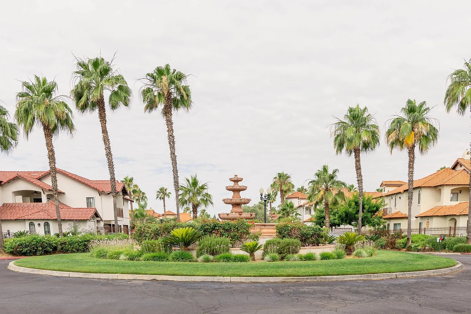 Dominion Courtyard Villas – photo 2