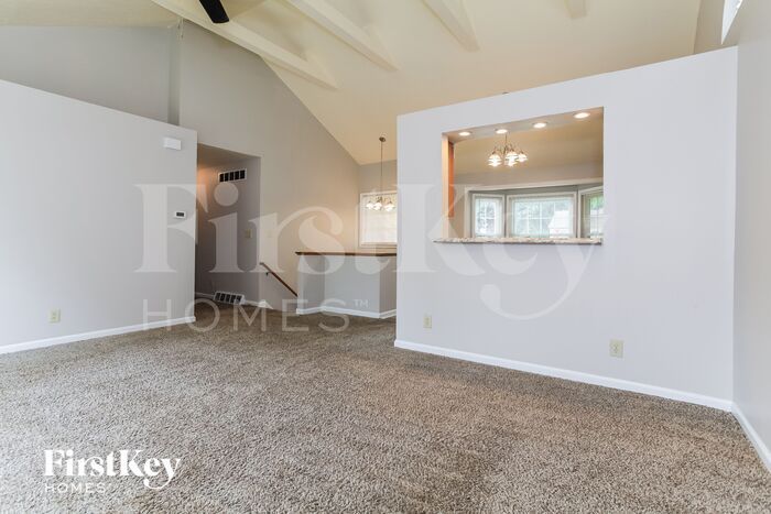 7386 Sterling Springs Way – photo 5