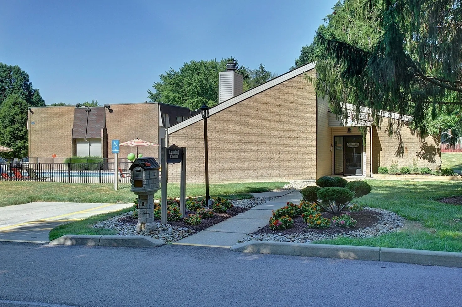 Ravenswood – photo 2