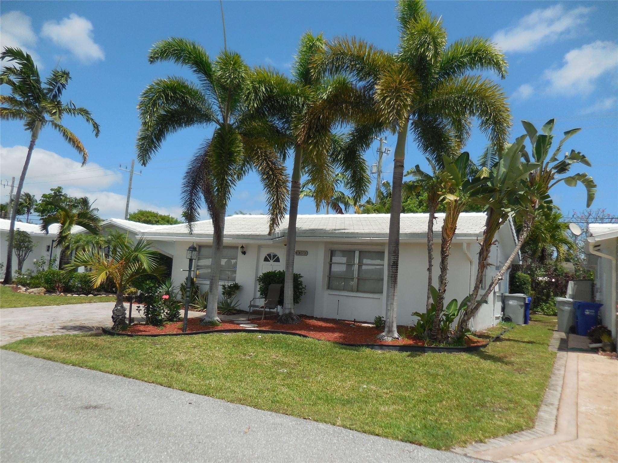 3050 NW 1st Ave – photo 2
