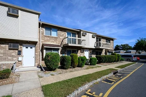 Ridgedale Gardens – photo 2