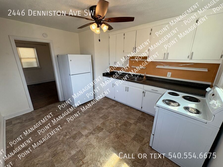 2446 Denniston Ave SW – photo 2