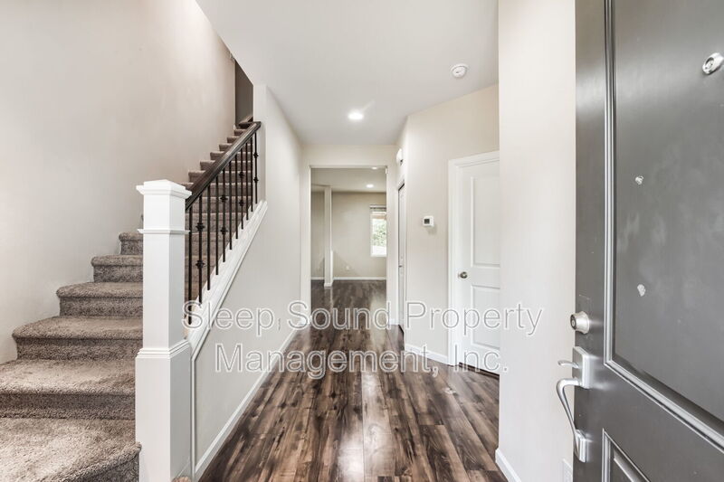 17067 SE Rhododendron St – photo 5