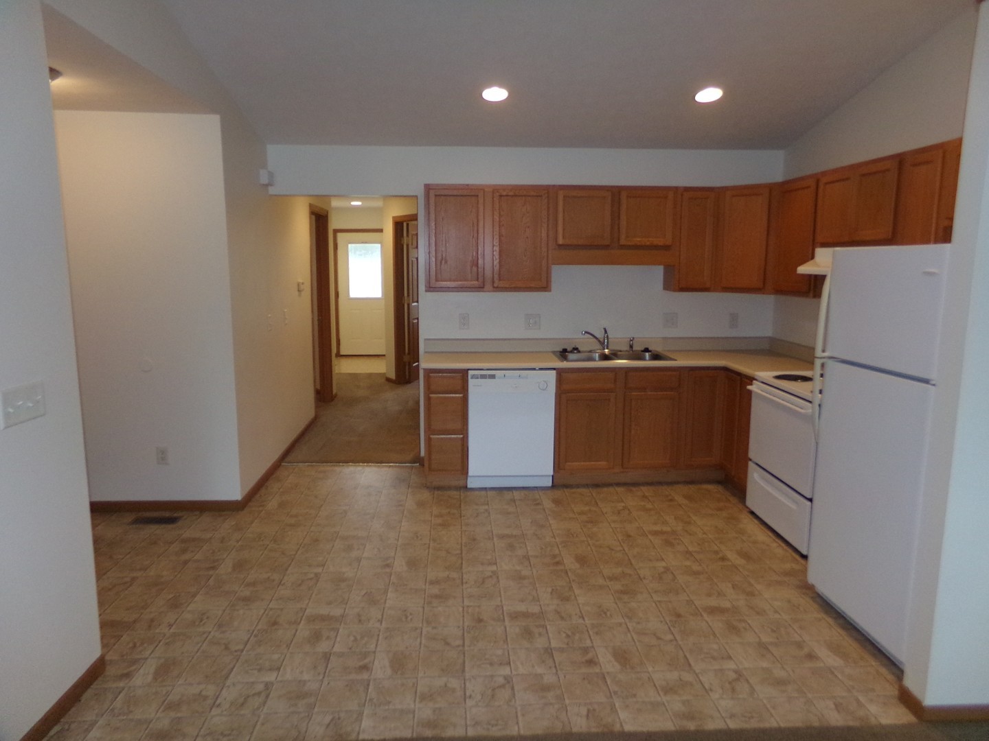 108 Brookside Dr unit 108-B – photo 5