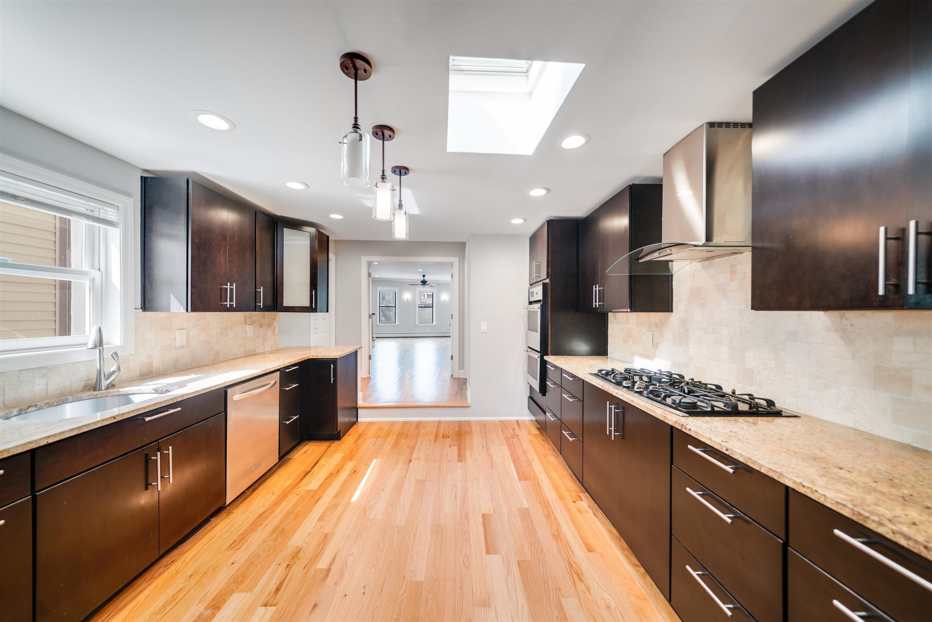 369 3rd St #3 – photo 2