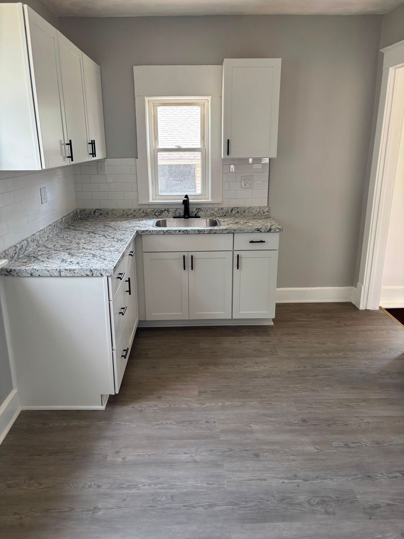3611 Buechner Ave – photo 3