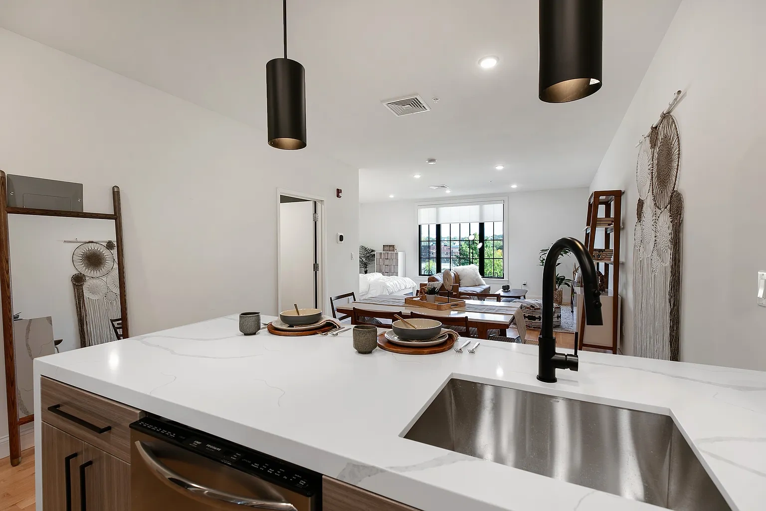 760 Broadway – Floor plan