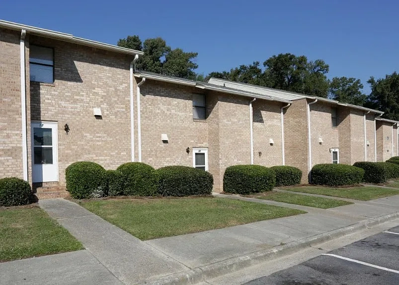 Courtyards Apartments – photo 1