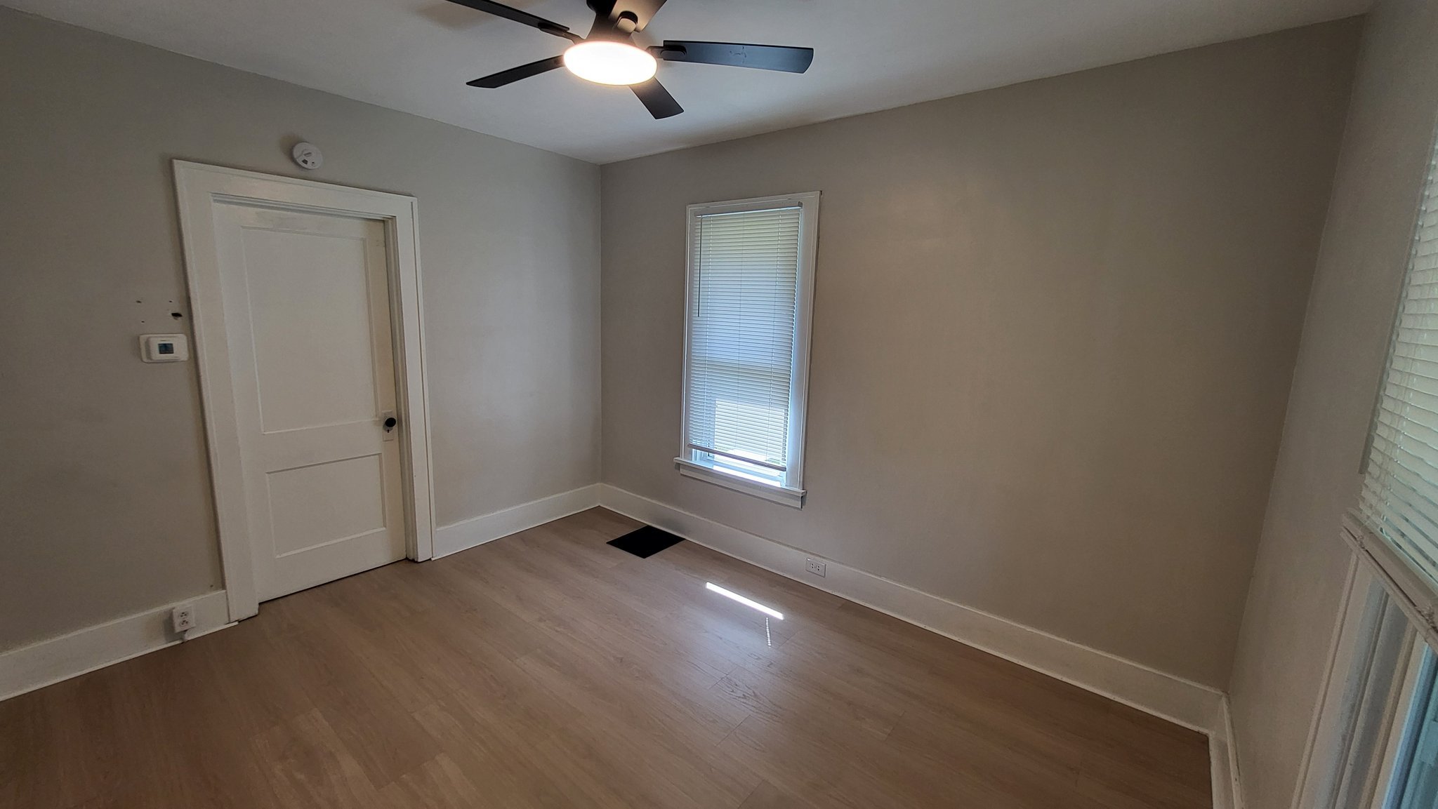 408 E Union St – photo 5