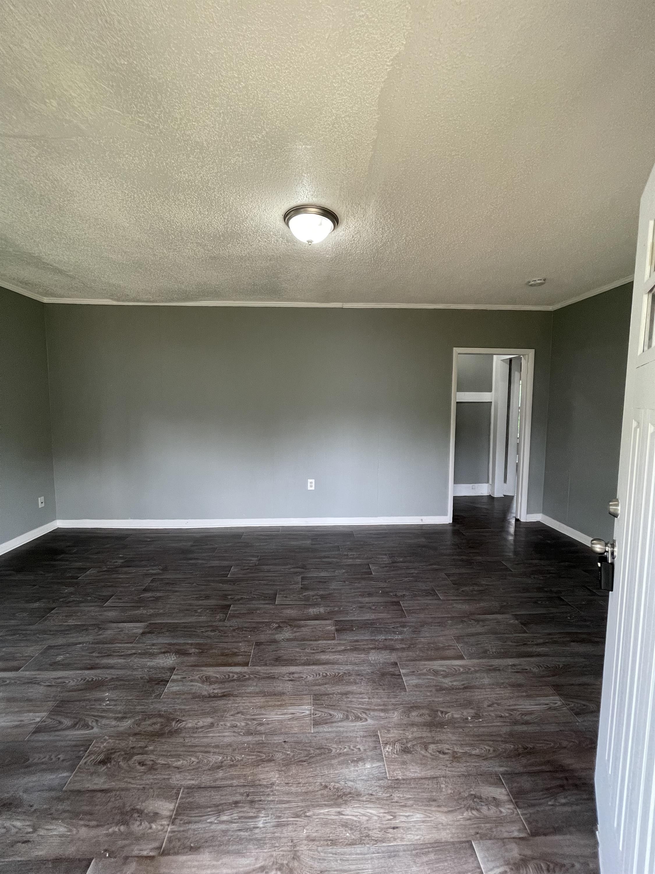 2702 Woodside St – photo 2