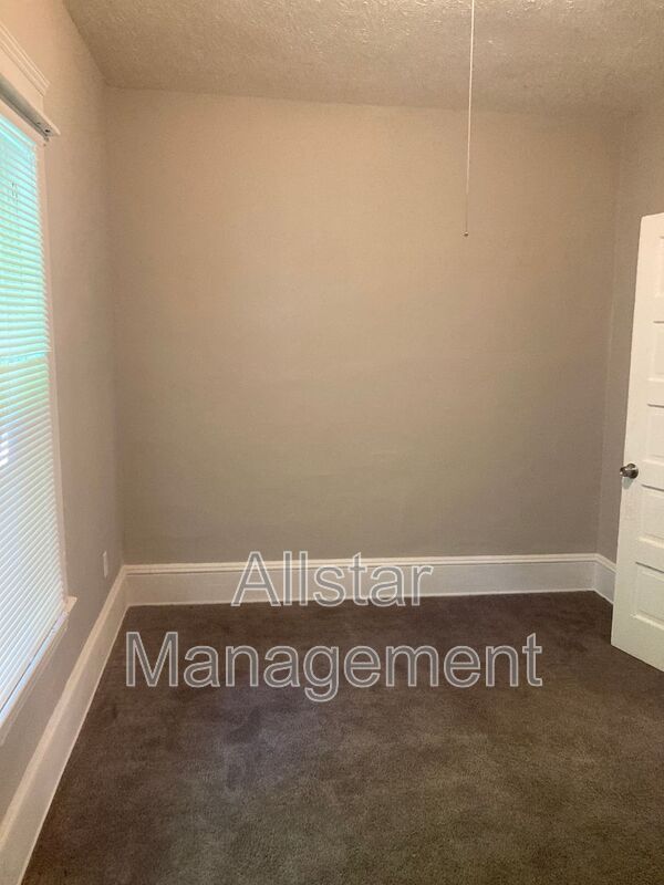 2785 E 117th St – photo 4