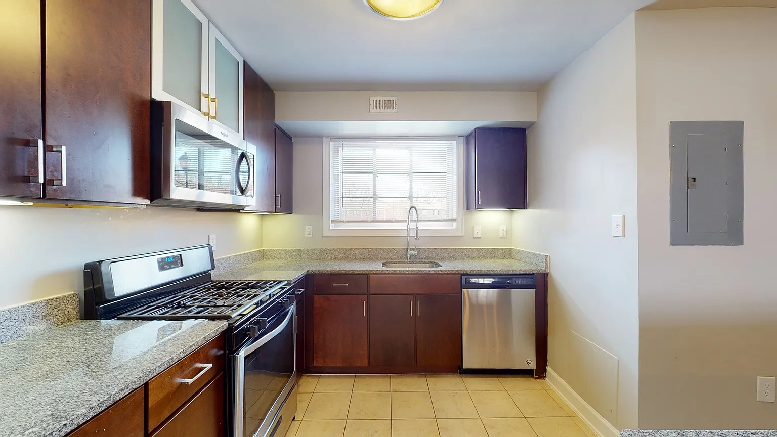 Arbor Park of Alexandria – Floor plan