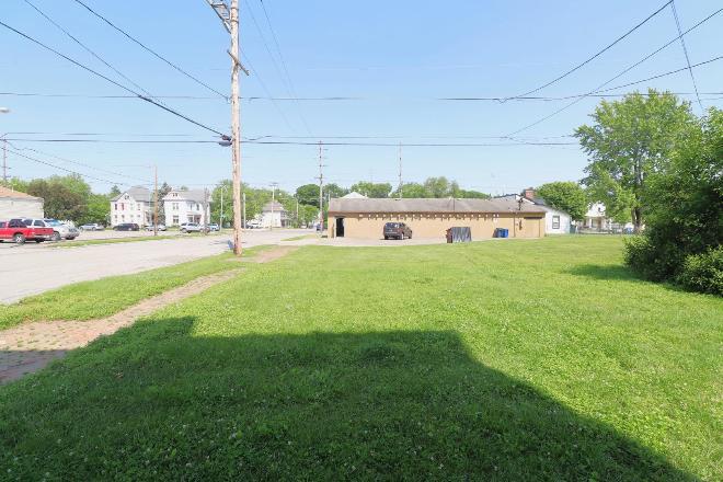 401 S 4th St – photo 5