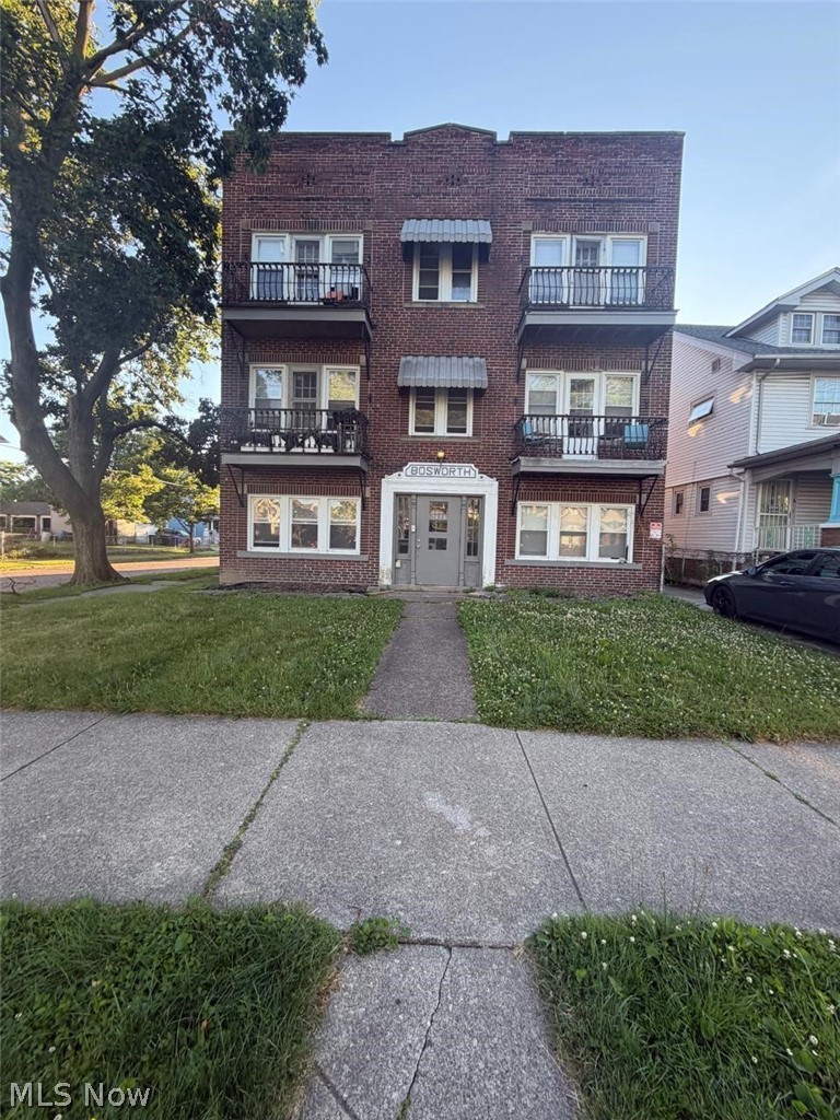 3438 Bosworth Rd unit 2 – photo 2