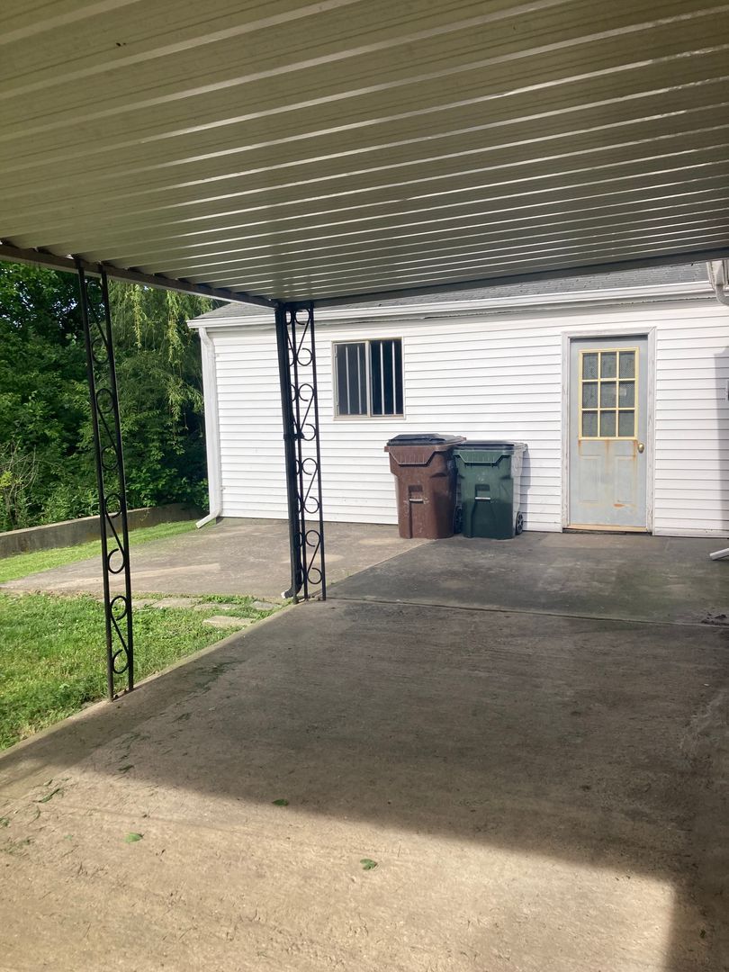 144 McCraw Dr – photo 3