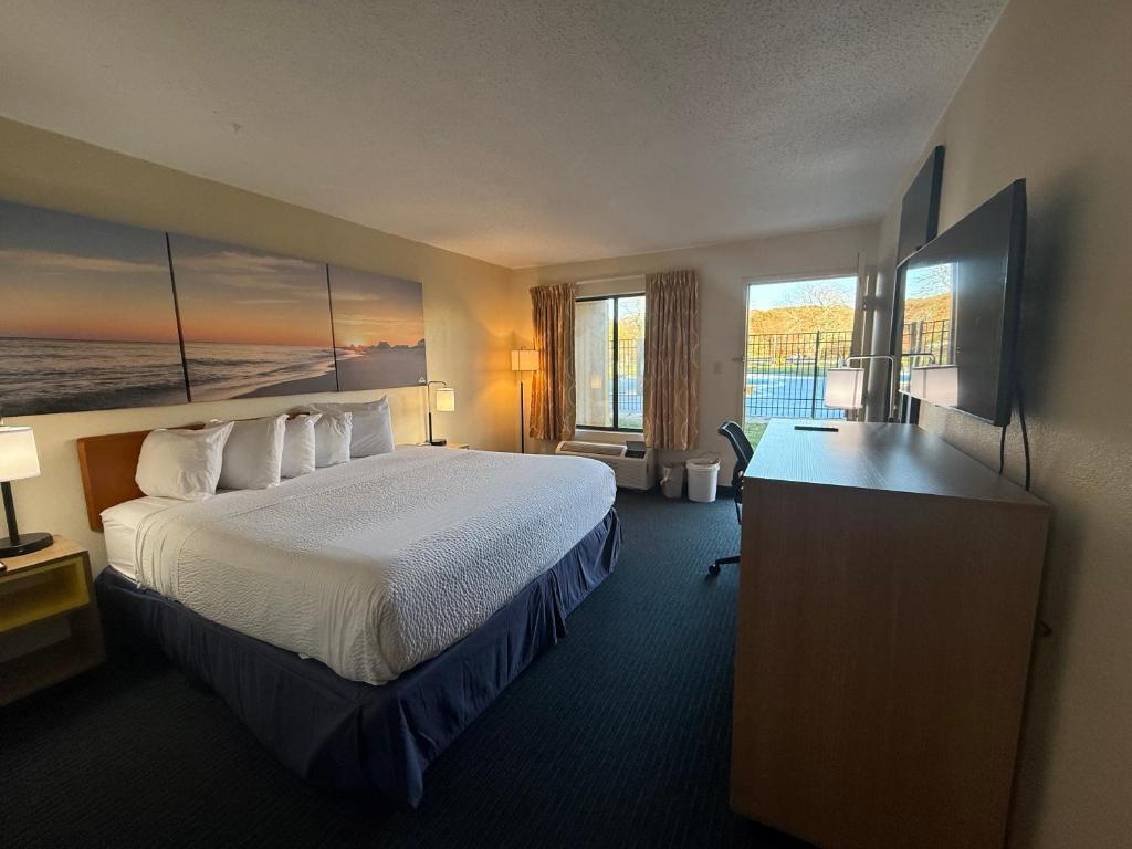 7018 Ocean Gateway unit A – photo 4