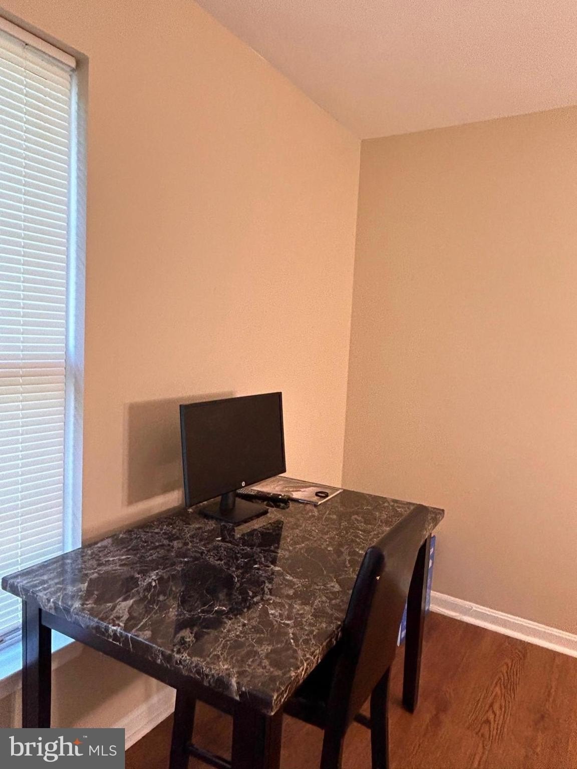 8 Trout Lily Ct – photo 3