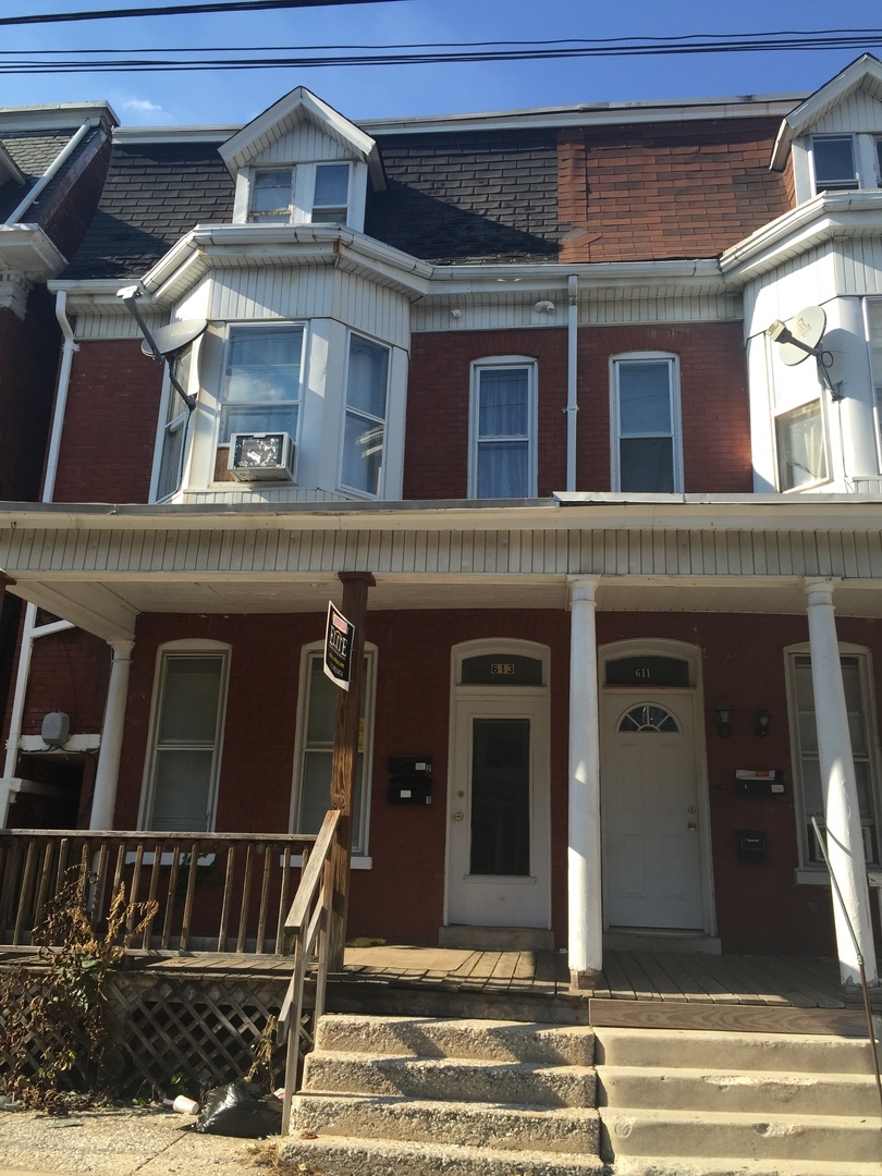 613 W King St unit 2 – photo 1