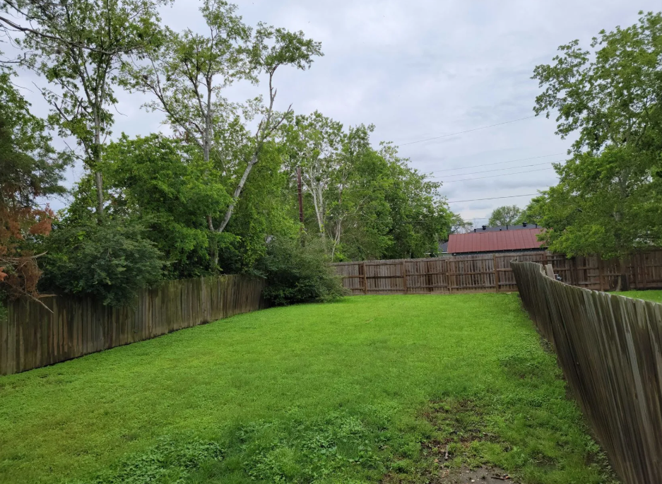 202 E North Ave – photo 4