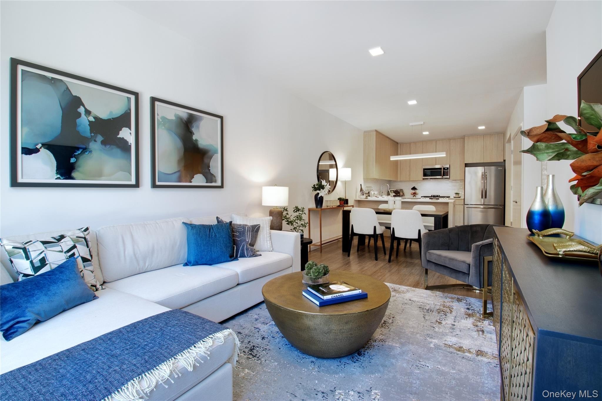 333 Warner Ave #105 – photo 4