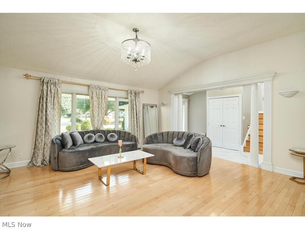 27798 Edgepark Blvd – photo 2