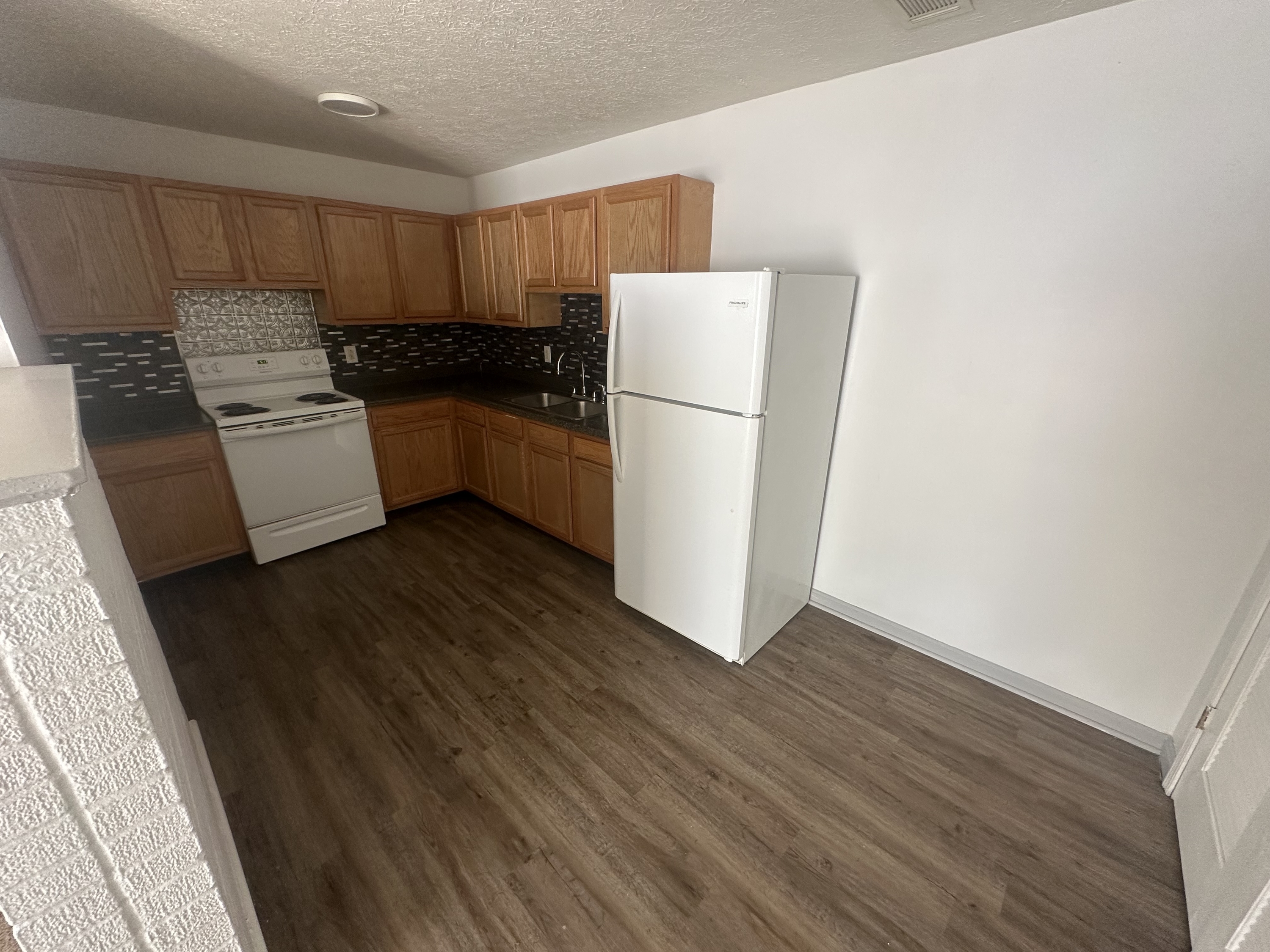 2510 Lindsay Ave unit B B5 – photo 2