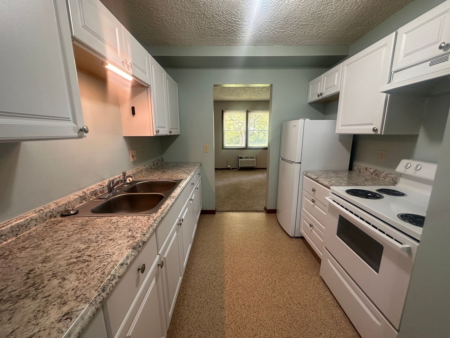 2357 Ansley St unit F – photo 5