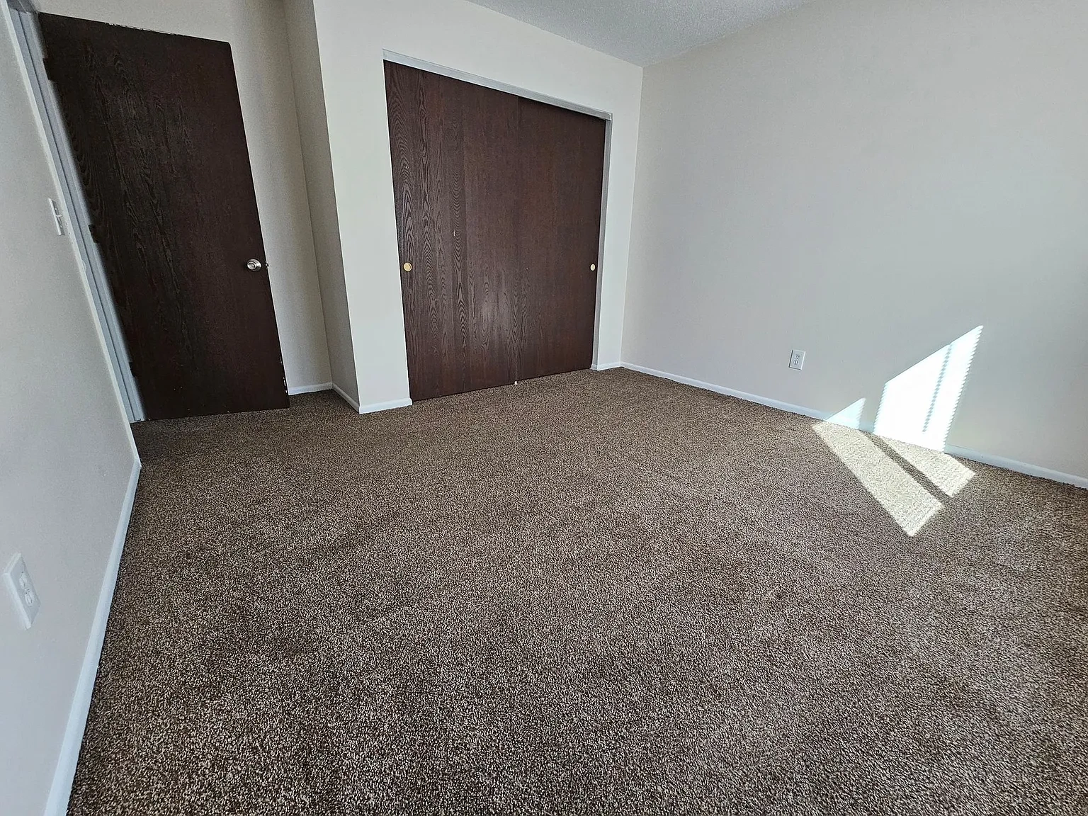 Hidden Village Square Apartments – photo 3