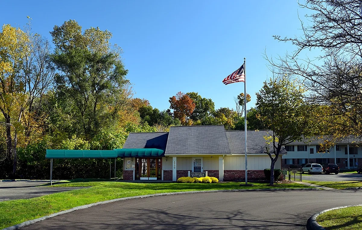 Cherokee Hills Apartments – photo 1