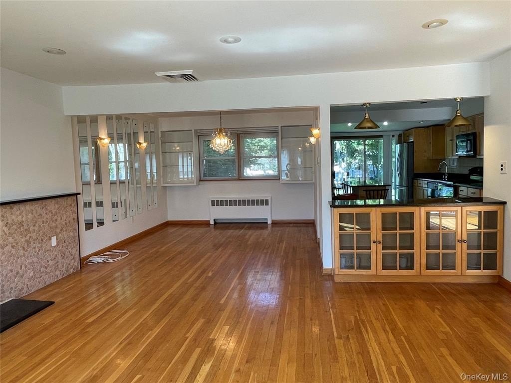 2 Stuart Dr – photo 5