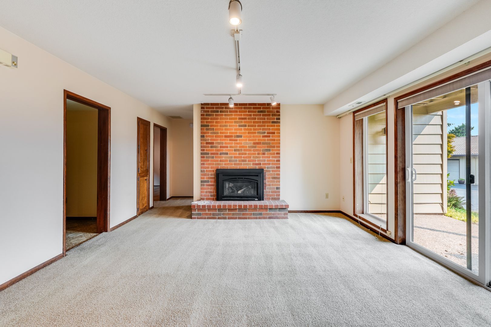 6270 Preakness Way – photo 3