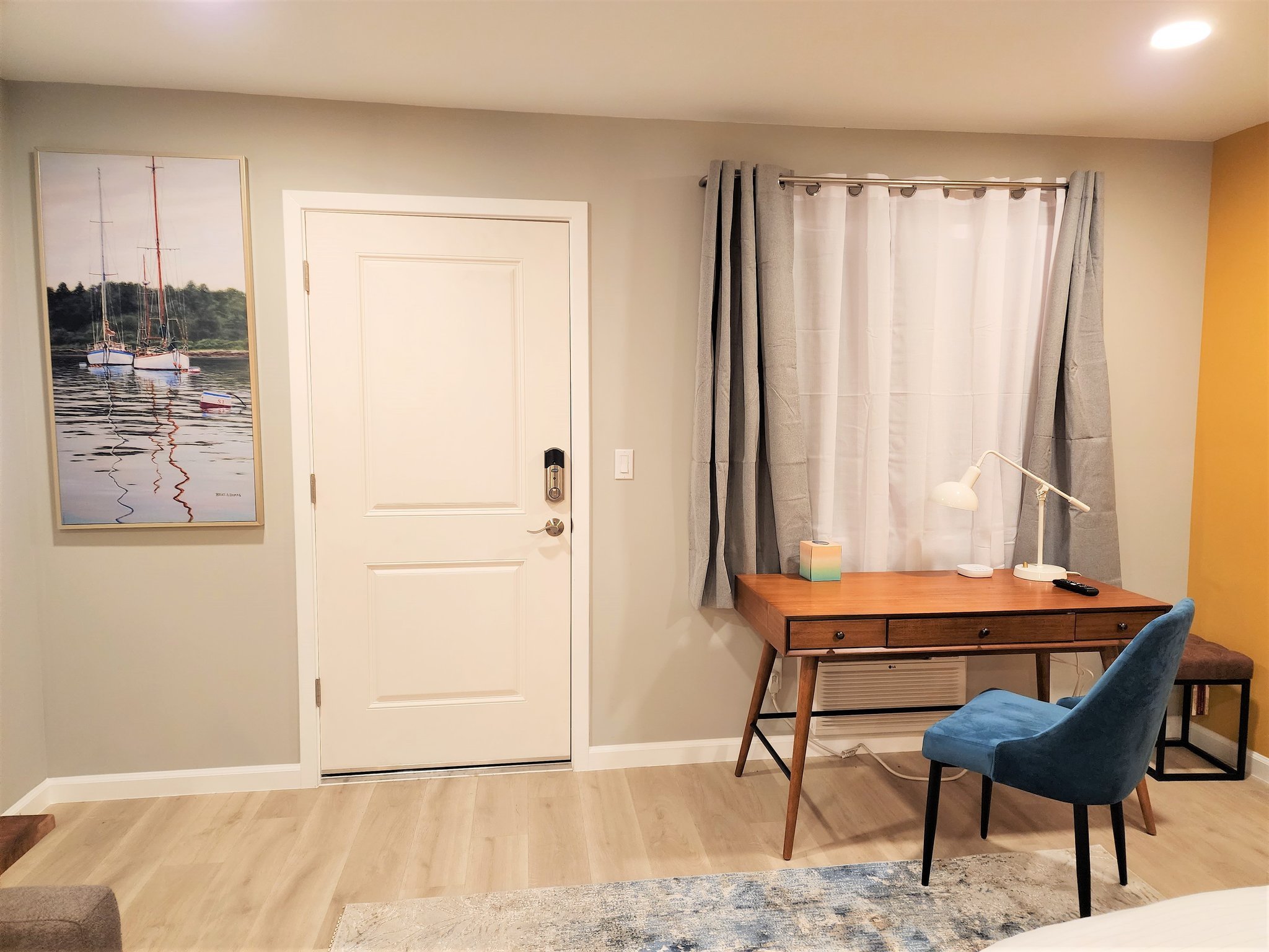 2802 Lakeshore Blvd unit #7 – photo 5