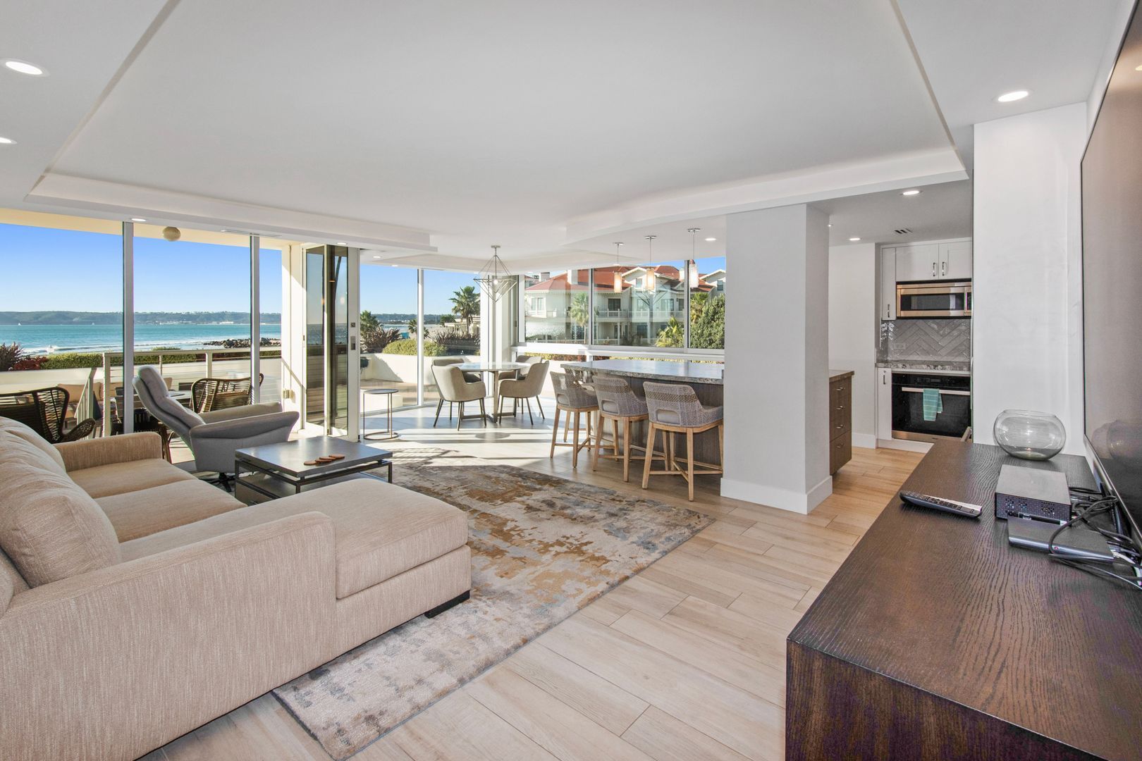 1720 Avenida Del Mundo unit Vacation Rental – photo 5