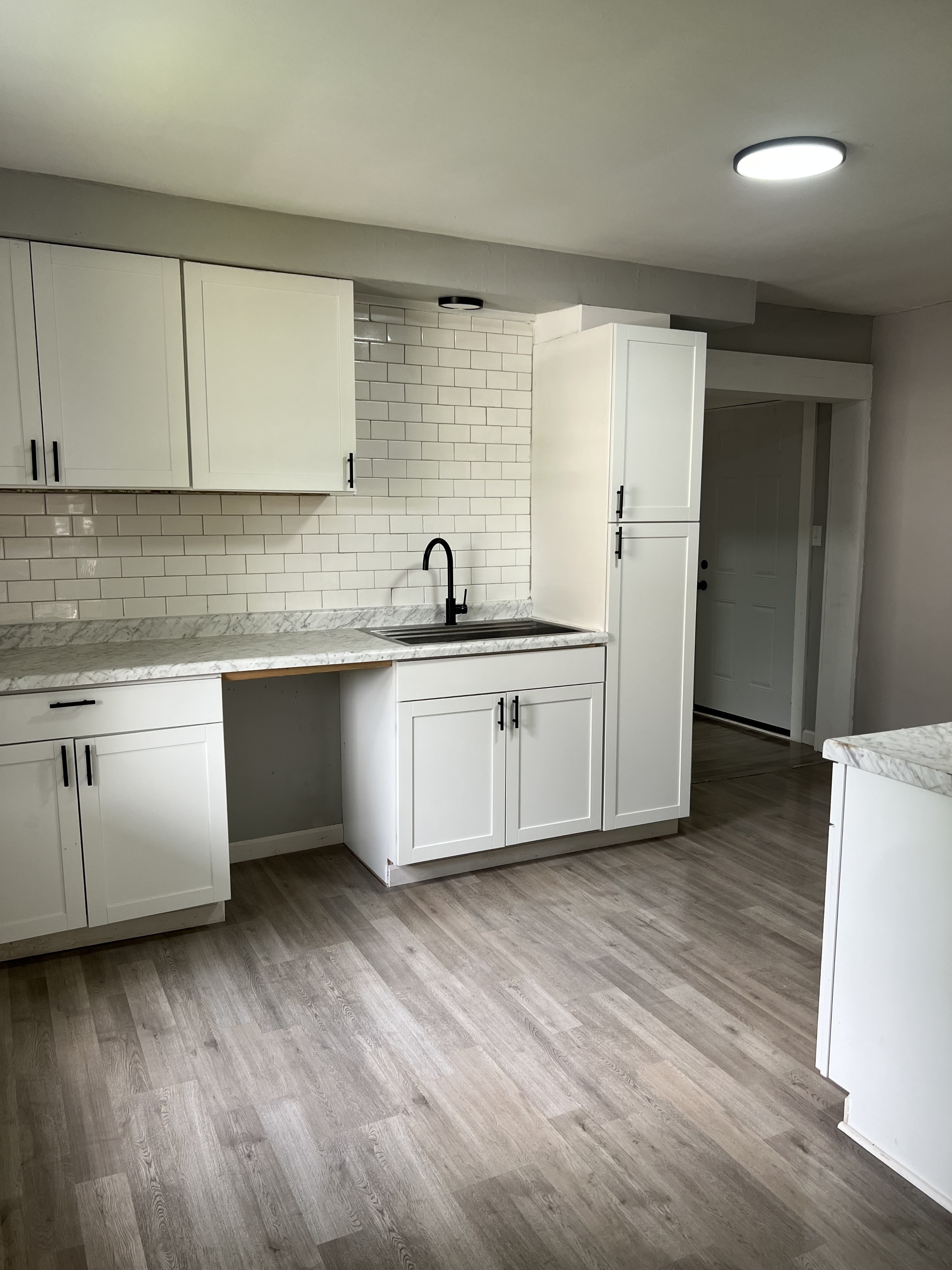 4143 E 111th St – photo 3
