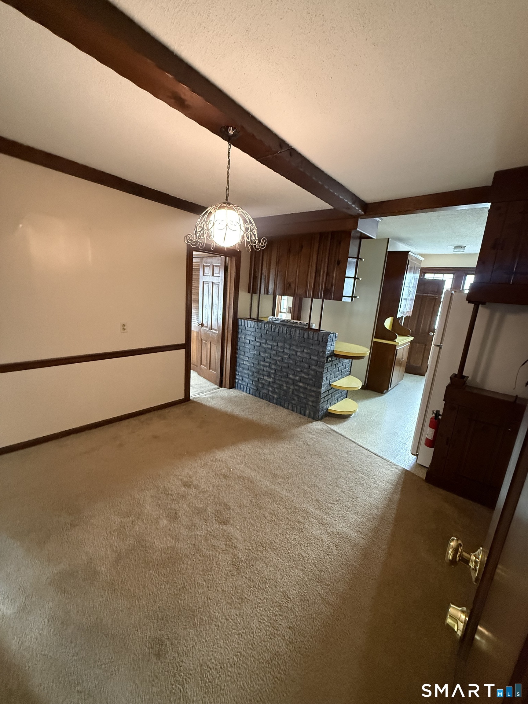 368 Main St – photo 2