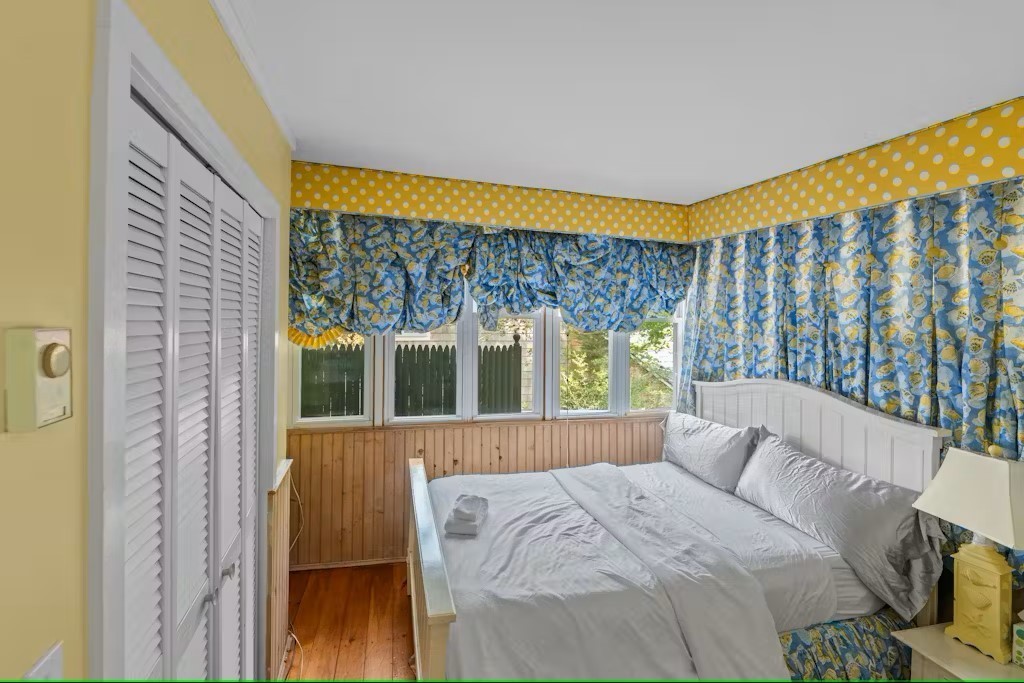 74 Richardson Ave – photo 3