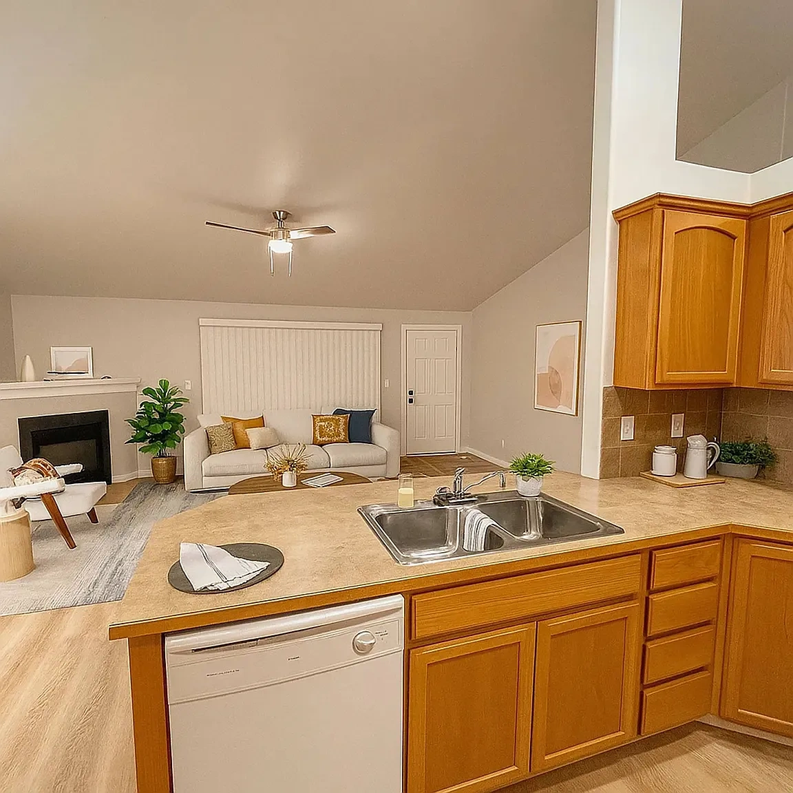 Twelve on 58th Lane – photo 5