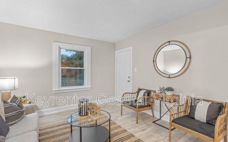 509 Ryland St unit B – photo 4