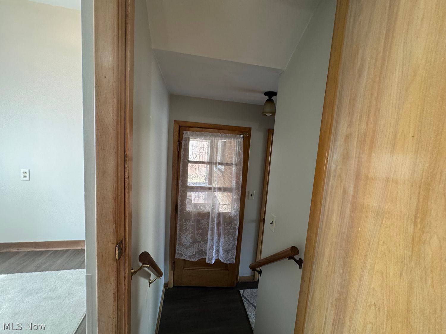 7726 York Rd – photo 5