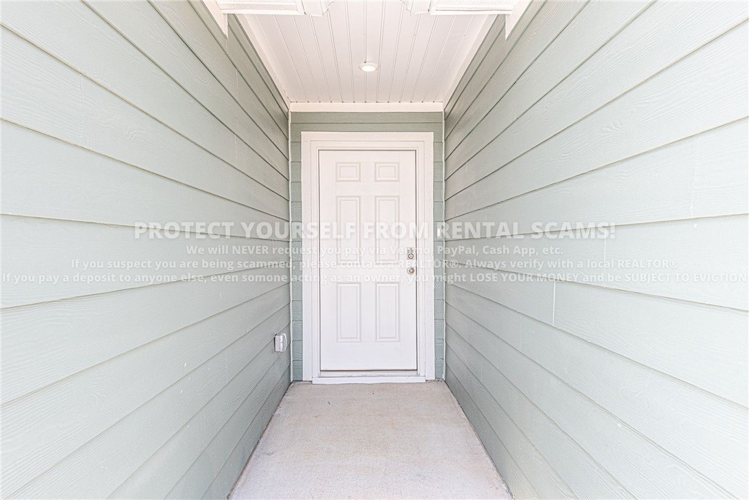 420 Raegan St – photo 3