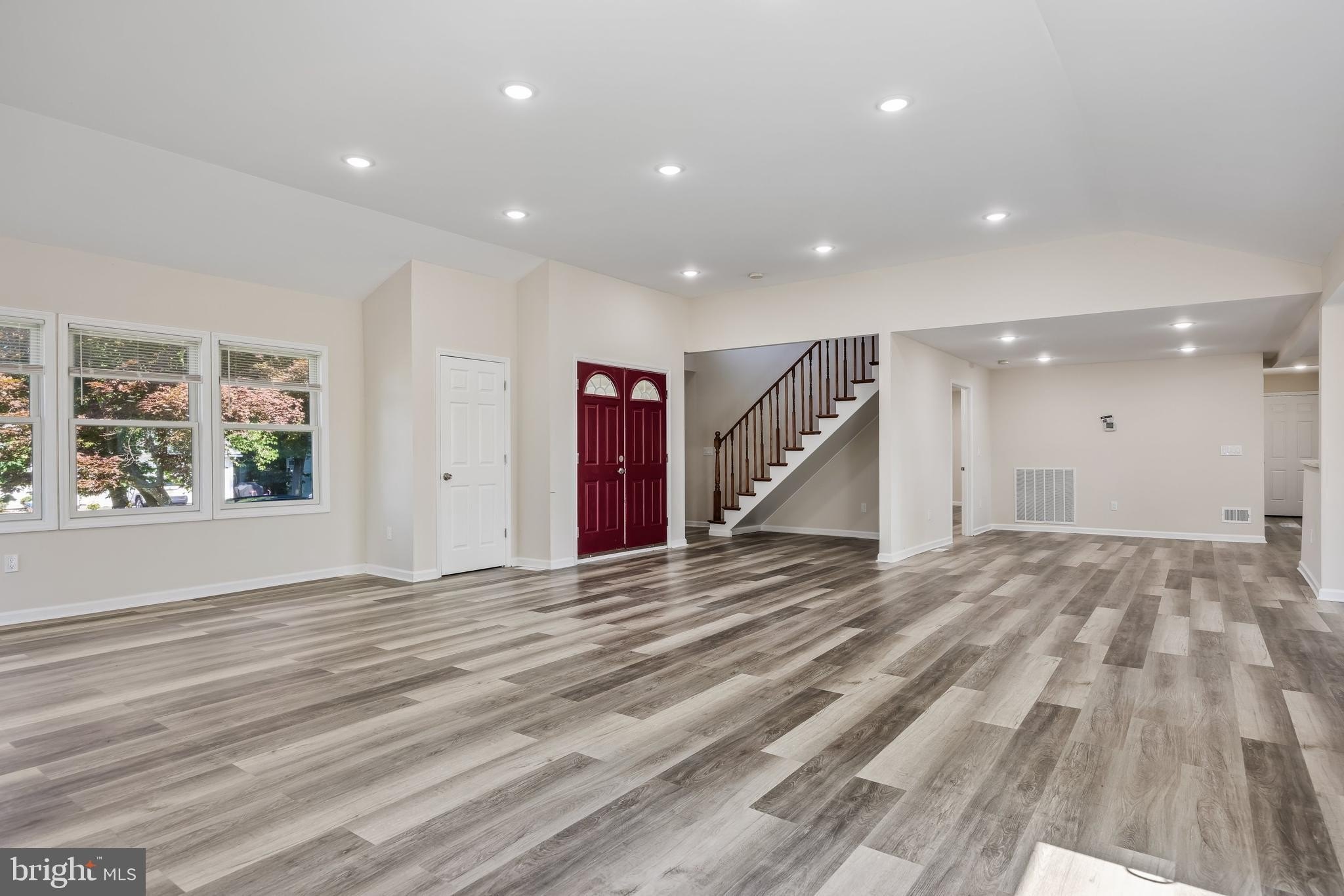 55 Shawnee Ave – photo 5
