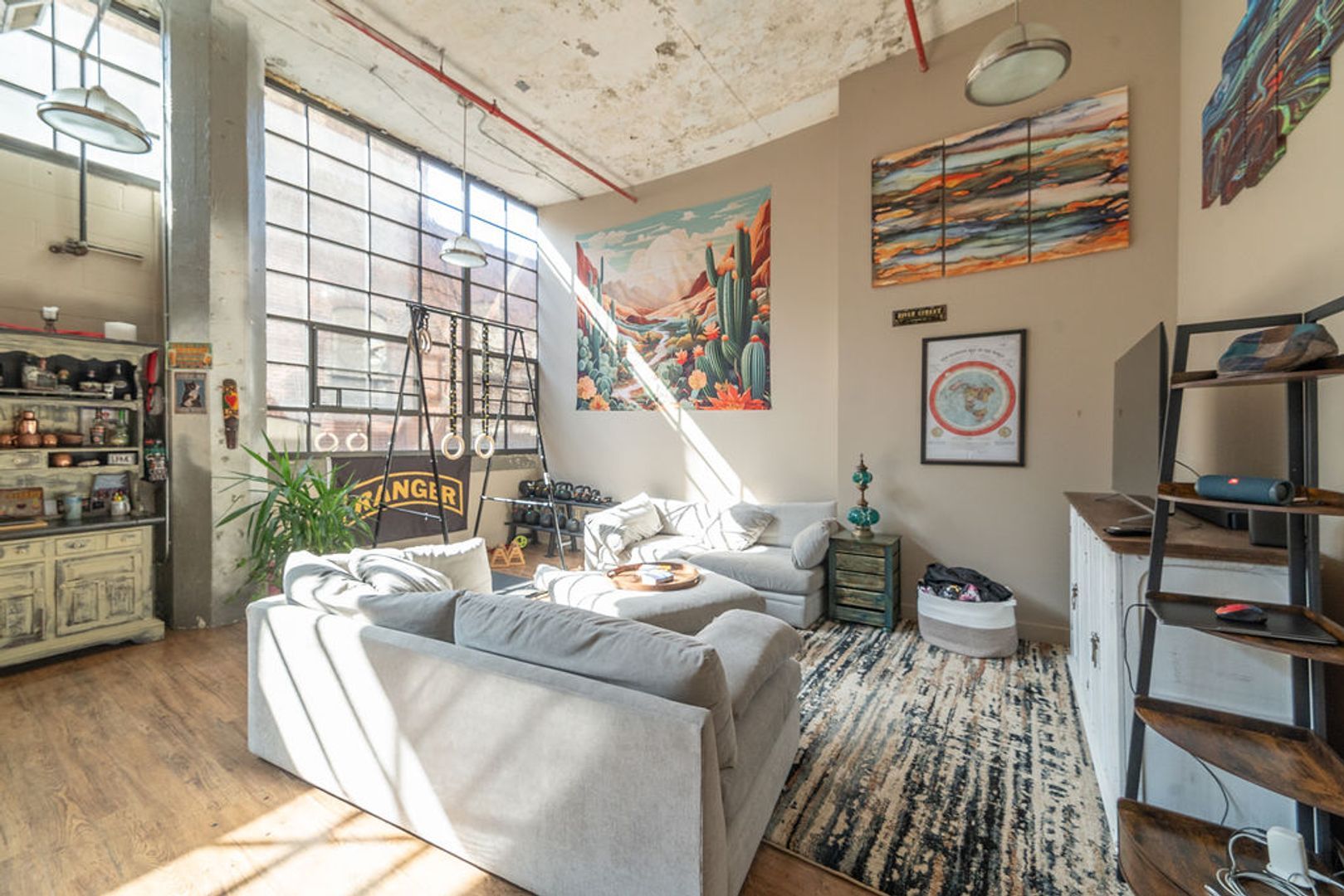 2320 Superior Ave unit Apt. 107 - Three Bedroom / Three Bathroom – photo 3